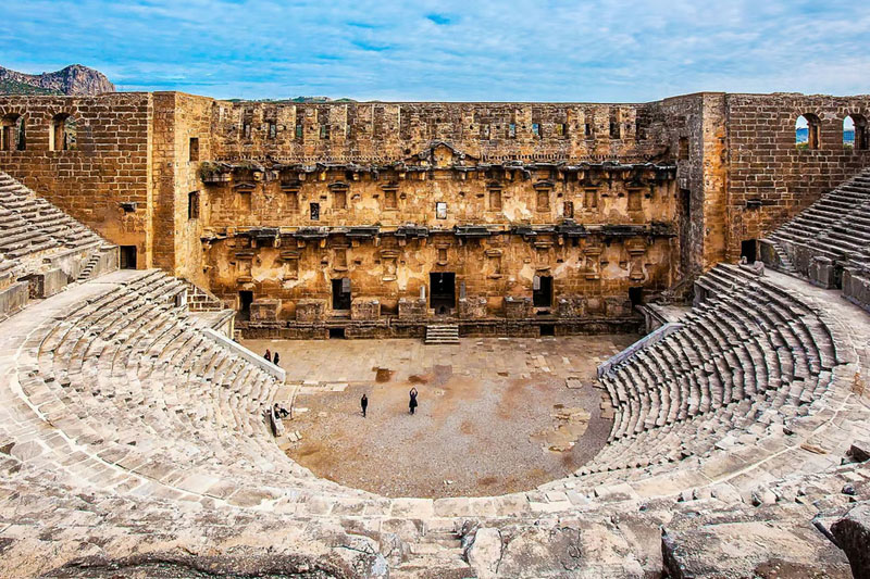 Aspendos - starożytny teatr na Riwierze Tureckiej